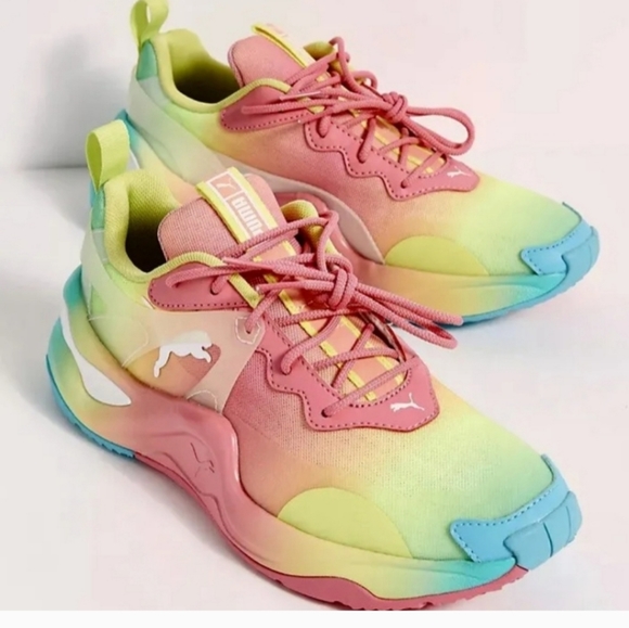 Free People X Puma Movement Sneaker Rainbow 6.5 EUC rainbow sneaker - Picture 1 of 6